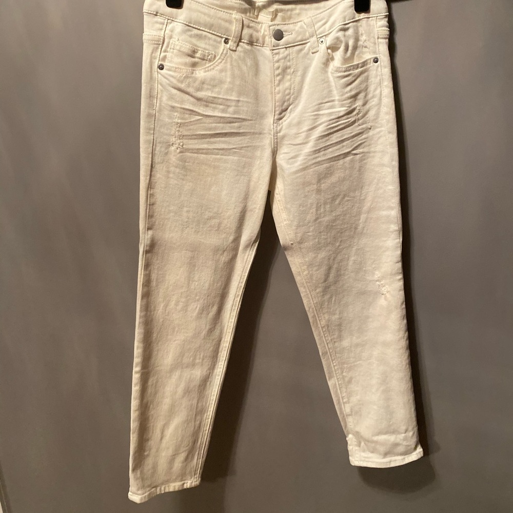 Cute white jeans